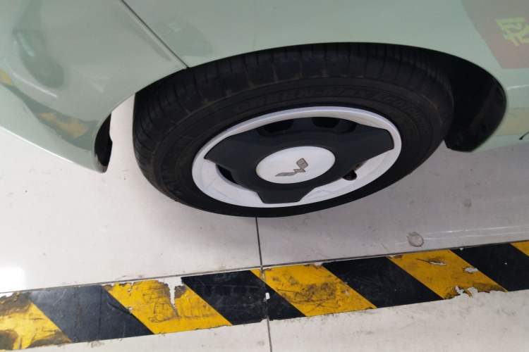 Used Wuling Hongguang MINIEV 2021 Macaron Fashion Model Lithium Iron Phosphate