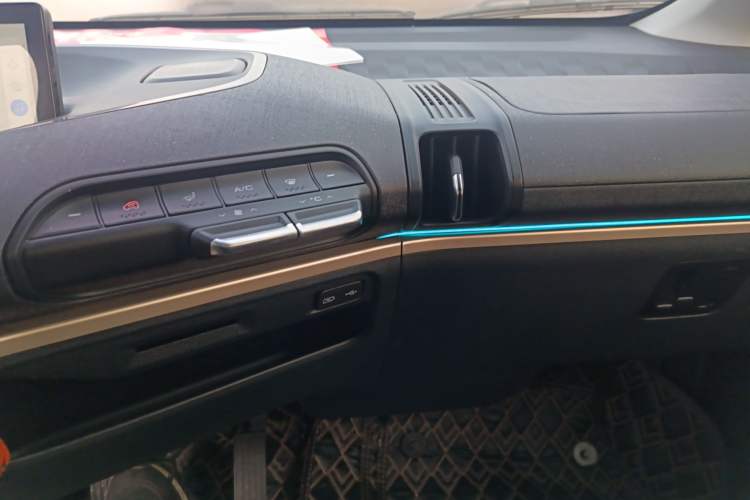 Used Baojun KiWi EV 2021 Designer Ternary Lithium
