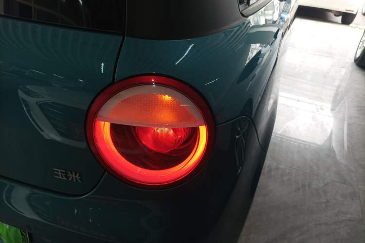Used CHANGAN NEVO Lumin 2022 210km Sweet Edition Right Rear Taillight