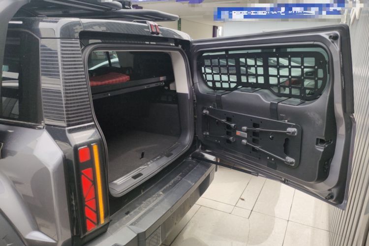 Used iCAR 03 2024 501km Two-Wheel Drive Long-Range Yuechao Edition Trunk