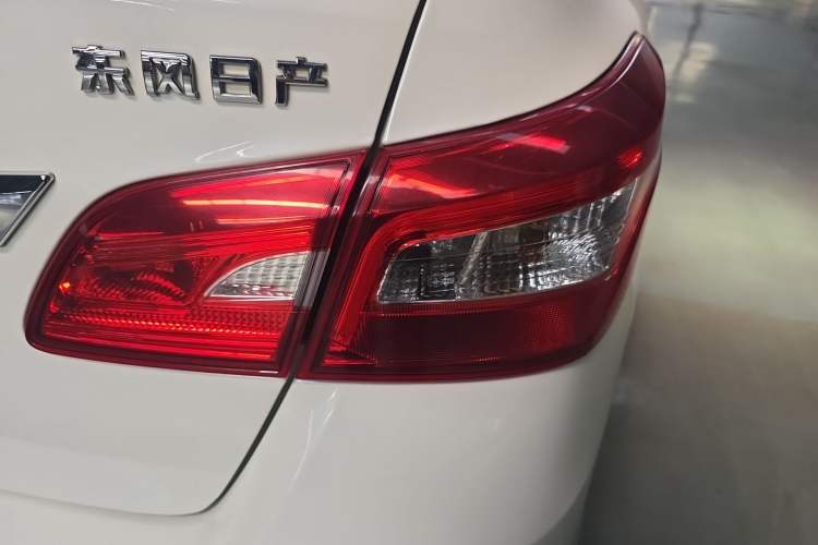 Used Nissan Sylphy 2019 Classic 1.6 XL Manual Luxury Edition Right Rear Taillight