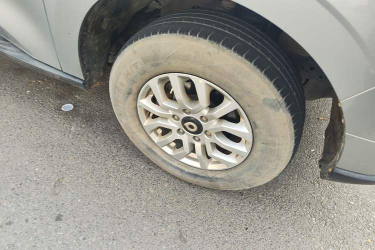 Used Great Wall Poer 2019 2.0T Commercial Version Manual Diesel 4x4 Elite Long-Box GW4D20M