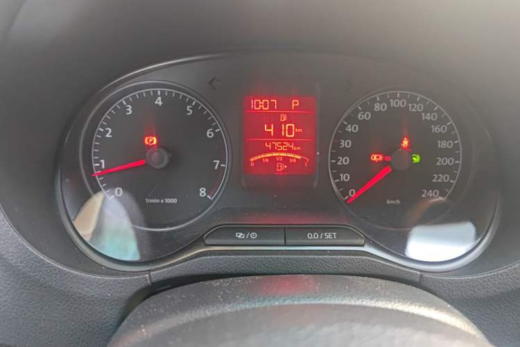 Used Volkswagen Polo 2012 1.6L Cross Polo Automatic Transmission
