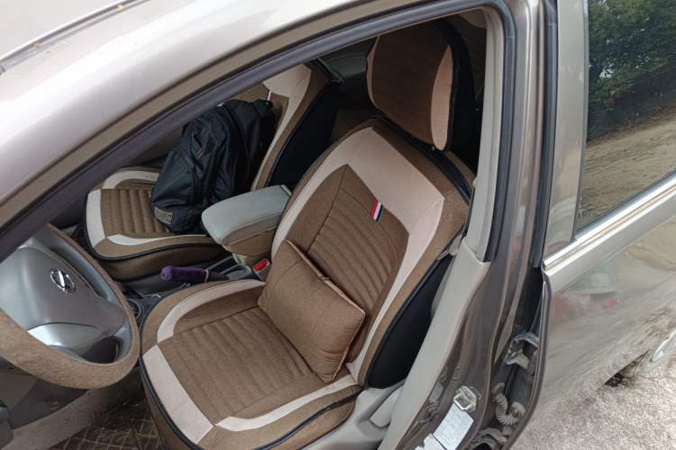 Used Nissan Sunny 2015 1.5XE CVT Comfort Edition Left Front Seat