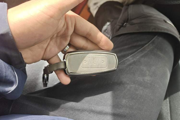 Used Geely Auto Emgrand GT 2015 1.8T Premium Model Vehicle Key