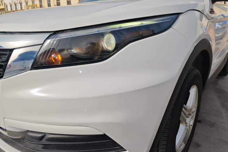 Used Qoros 5 2018 Revised Version 1.6T Automatic Leading Edition