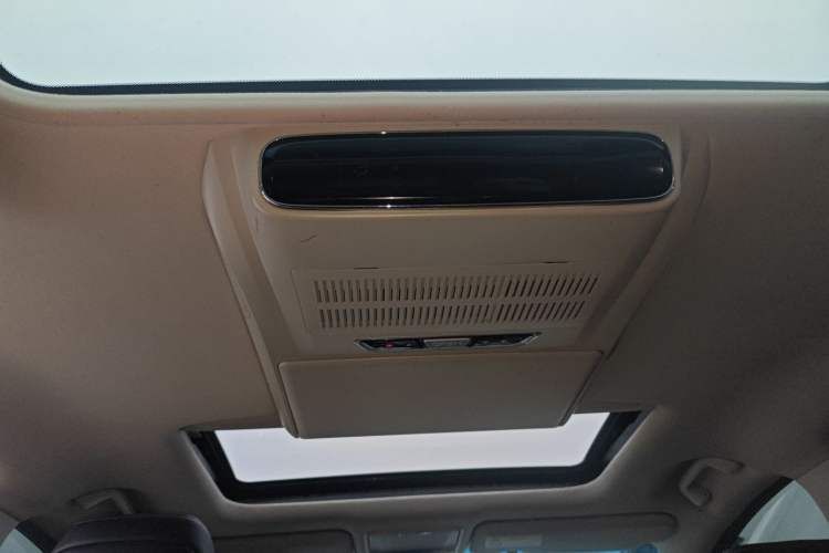 Used Honda Elysion 2016 2.4L Luxury Edition Headliner