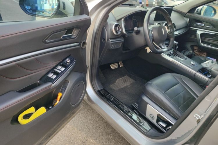 Used Wey VV5 2017 2.0T Flagship Edition
