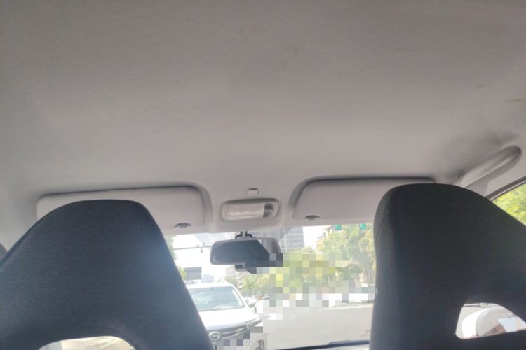 Used Chery QQ Ice Cream 2022 170km Sundae Phosphate Lithium-Ion
