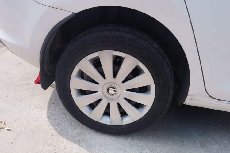 Used Skoda Rapid Spaceback 2018 1.6L Automatic Standard Edition