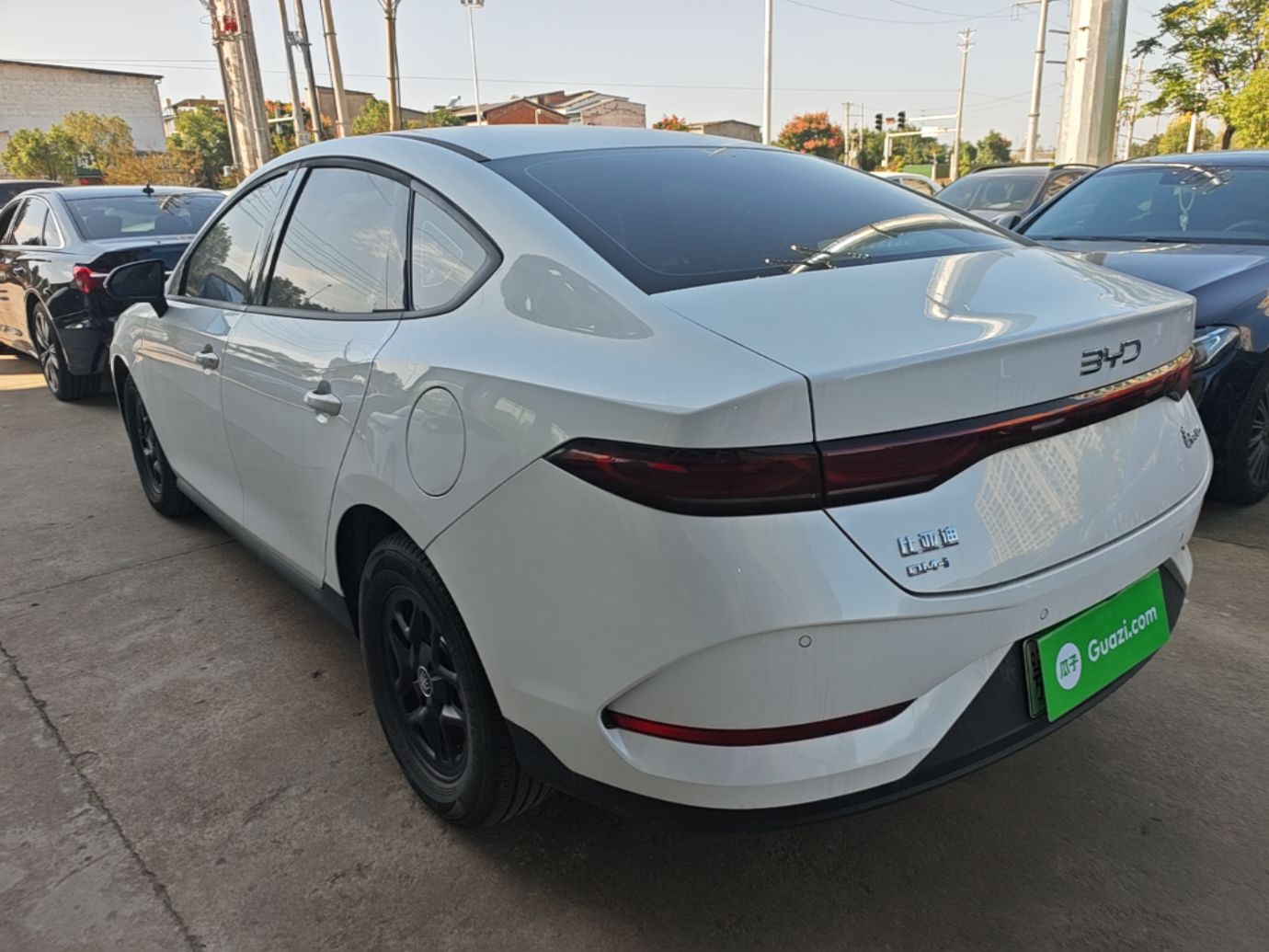 BYD Qin PLUS 2025 DM-i Smart Drive 55KM Leading Model — снимка 4