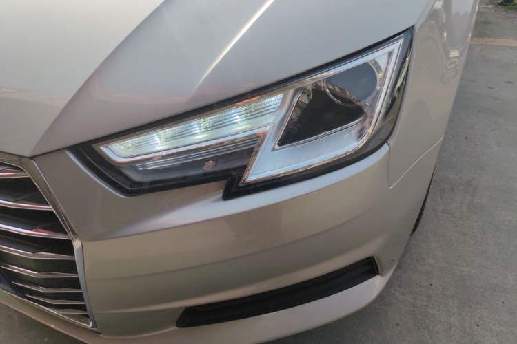 Used Audi A4L 2017 Plus 40 TFSI Ambition Model