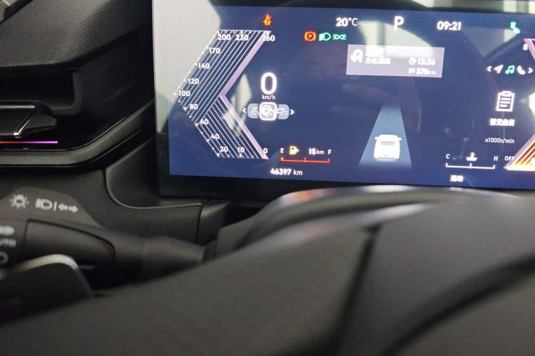 Used Lynk & Co 03 2023 2.0TD DCT H-Power Halo Odometer Close Up