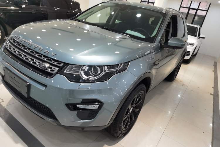 Used Land Rover Discovery Sport 2018 240 PS SE Version