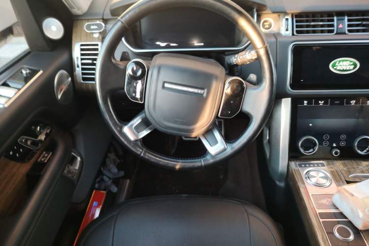 Used Land Rover Range 2019 3.0 SC V6 Long-wheelbase Version Steering Wheel