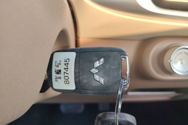 Used Wuling Hongguang MINIEV 2025 Four-Door Version Advanced Edition
