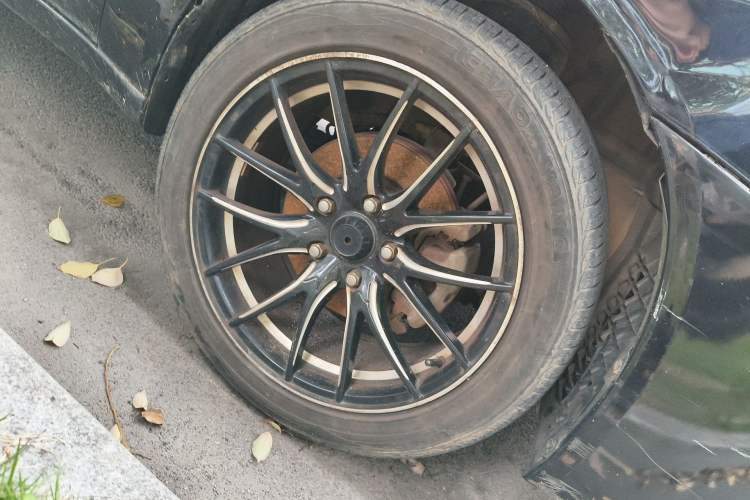 Used Mitsubishi Lancer EX 2013 Fashion Edition 1.8L Manual Comfort Version
