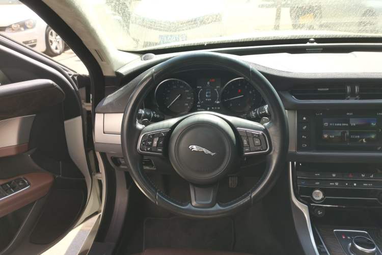 Used Jaguar XFL 2017 XFL 2.0T 200PS Luxury Edition