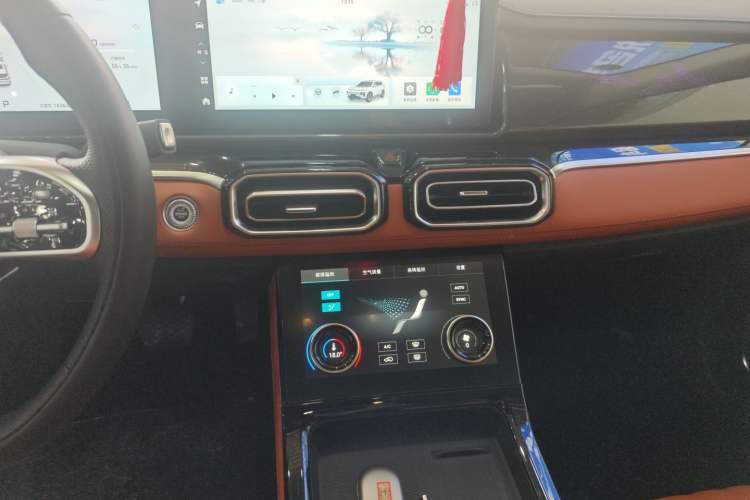 Used JETOUR Shanhai Shanhai L7 2024 1.5T 120 km ULTRA 5-seater