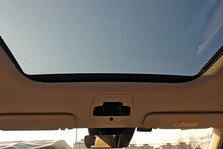 Used Nio ES8 2018 355 km Base Version 7-Seater Edition