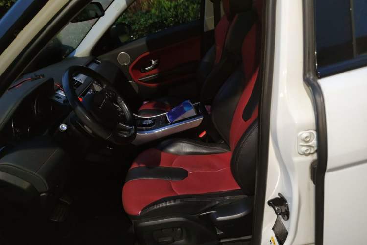 Used Land Rover Range Evoque 2014 2.0T 5-Door Ignite Edition
