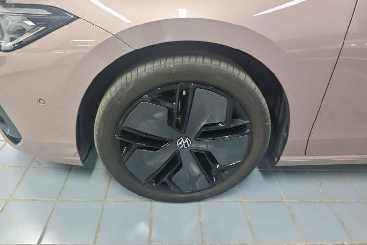 Used Volkswagen Passat 2025 Pro 380TSI Starry Dragon Luxury Edition