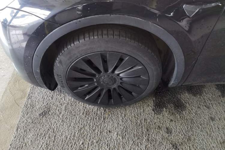 Used Tesla Model Y 2022 Rear-Wheel-Drive Version
