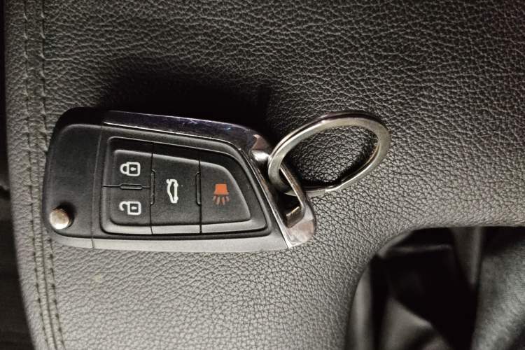Used Buick Regal 2013 1.6T Automatic Elite Sport Edition Vehicle Key