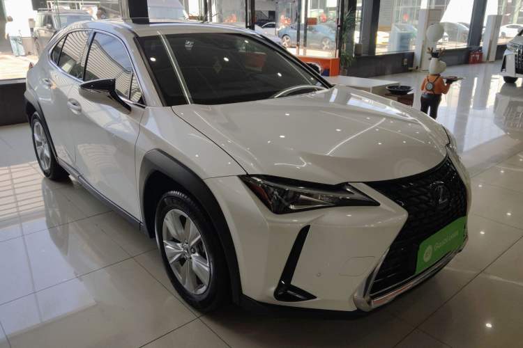 Used Lexus UX 2020 260h Explore & Adventure Edition
