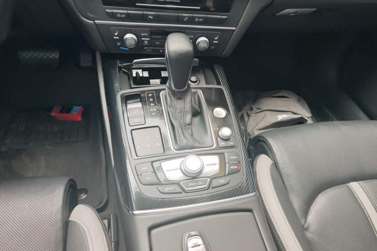 Used Audi A7 2017 50 TFSI quattro Comfort Model Gear Lever