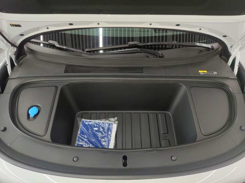 Used Li Auto i6 2025 Model Two-Wheel-Drive Standard Type — 19
