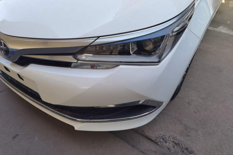 Used Toyota Corolla 2017 Revised Dual-Engine 1.8L E-CVT Elite Edition