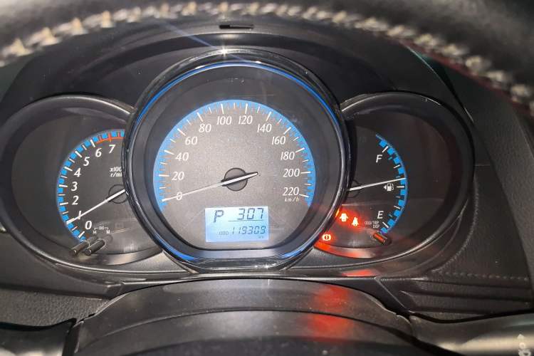 Used Toyota YARiS L Zhi Xuan 2016 Revised 1.5E CVT Charming Edition
