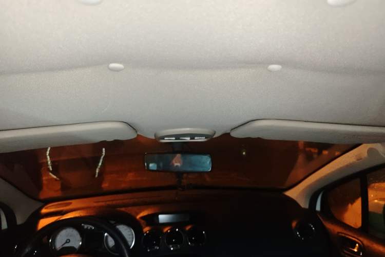 Used Peugeot 408 2013 2.0L Manual Comfort Edition