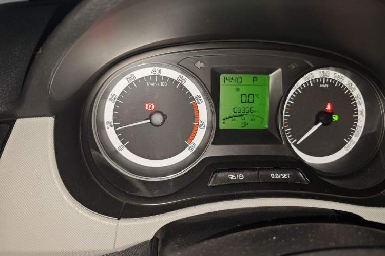 Used Skoda Fabia 2017 1.4L Automatic Car Enjoy Edition Odometer Close Up