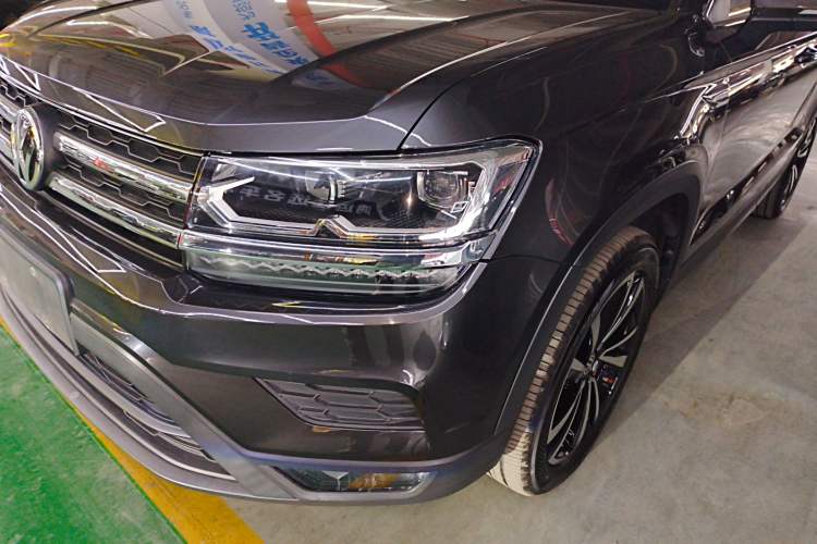 Used Volkswagen Tharu 2020 280TSI Two-Wheel Drive Luxury Plus Version China VI Standard