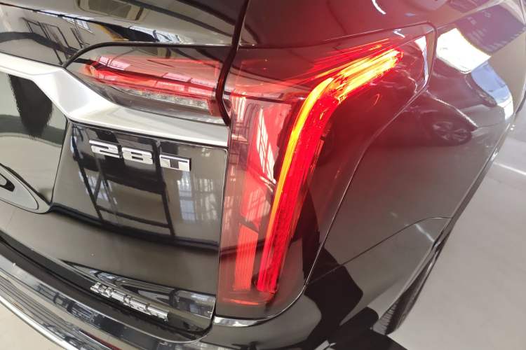 Used Cadillac XT6 2021 2.0T 6-Seater Two-Wheel Drive Luxury Version