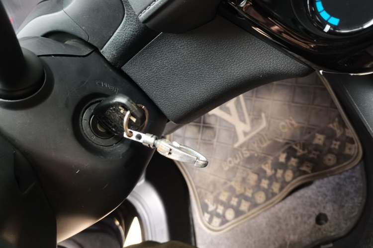 Used Honda Vezel 2015 1.8L CVT 2WD Elite Model