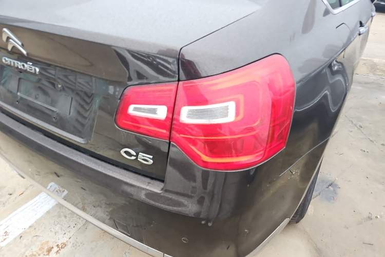 Used Citroen C5 2014 2.0L Automatic Luxury Edition