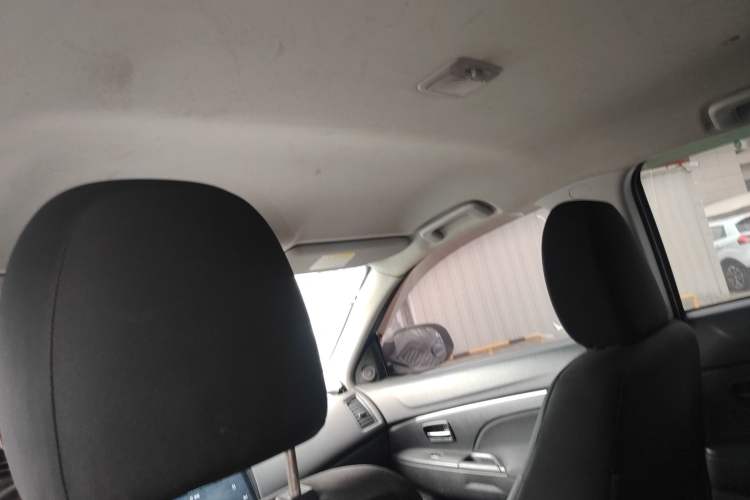 Used Mitsubishi ASX 2013 1.6L Manual Two-Wheel Drive Standard Edition
