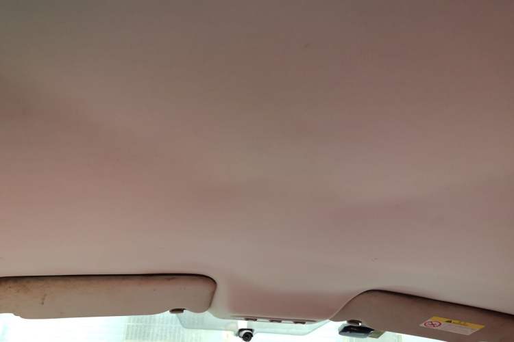 Used Venucia T70 2015 1.6L Manual Ruixing Edition Headliner