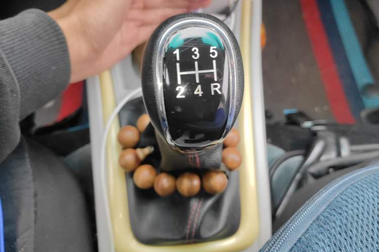 Used Jinbei New Hiace X30L 2021 1.5L Wealth Edition Bus Non-Air-Conditioned China VI Standard SWC15M Gear Lever