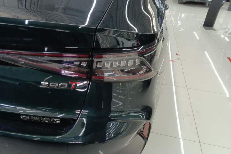 Used Chery Arrizo 8 2023 High-Energy Edition 2.0T DCT Luxury
