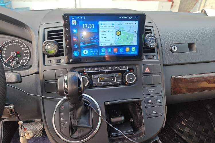 Used Volkswagen Multivan 2014 2.0 TSI Four-Wheel-Drive Executive Edition
