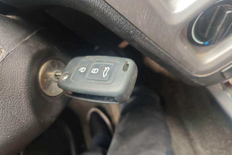 Used Geely Auto Liberty Ship 2012 1.3L Manual Fashion Edition III