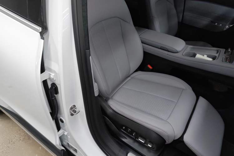 Used Nio EC6 2024 75 kWh