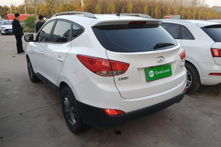 Used Hyundai ix35 2015 2.0L Automatic 2WD Comfort Edition China V Standard
