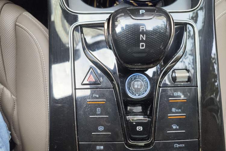 Used BYD Han 2024 EV Glory Edition 605KM Front-Wheel-Drive Premium Model