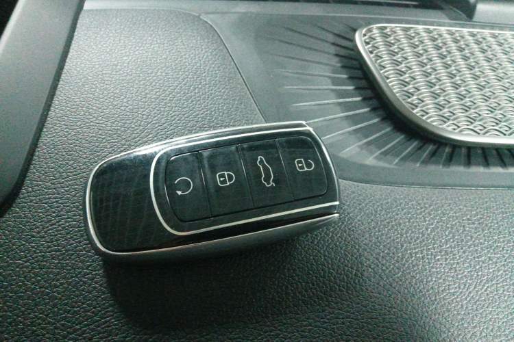 Used Chery Tiggo 8 PRO 2024 Champion Edition 290T Two-Wheel Drive Peak Version 7 Seats
