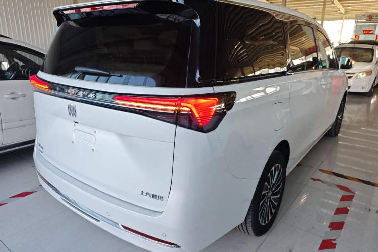 Used Buick GL8 New Energy 2025 Lushang First-Drive Edition 7-Seater
